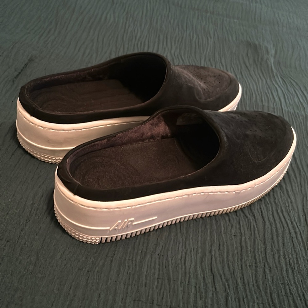 Black Nike Mules